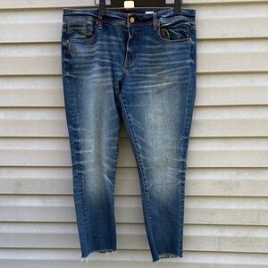 Buckle Black | Luxe Stretch Mid Rise Denim Skinny Jean size 31x32